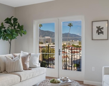 88 N Oakland Avenue - Photo Thumbnail 5