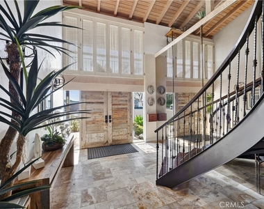 8 Monarch Bay Drive - Photo Thumbnail 6