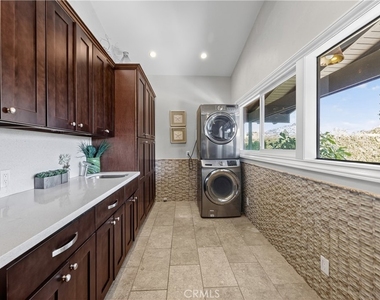 8 Monarch Bay Drive - Photo Thumbnail 31