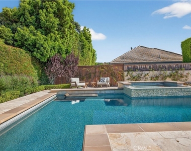 8 Monarch Bay Drive - Photo Thumbnail 38