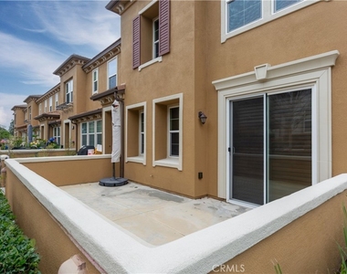 10510 Maple - Photo Thumbnail 2