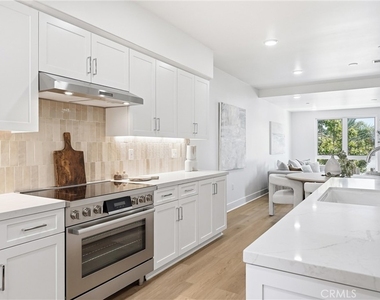 24722 Del Prado - Photo Thumbnail 14