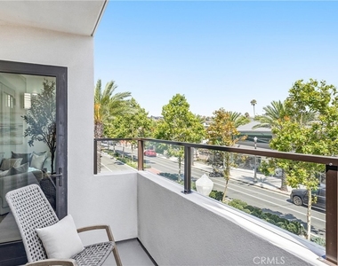 24722 Del Prado - Photo Thumbnail 20