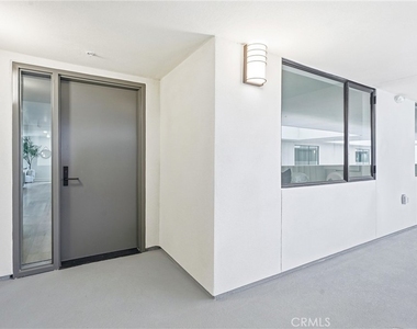 24722 Del Prado - Photo Thumbnail 5