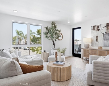 24722 Del Prado - Photo Thumbnail 9