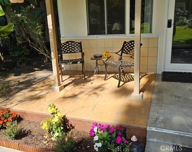 279 Avenida Carmel - Photo Thumbnail 1