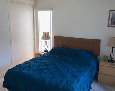 279 Avenida Carmel - Photo Thumbnail 12