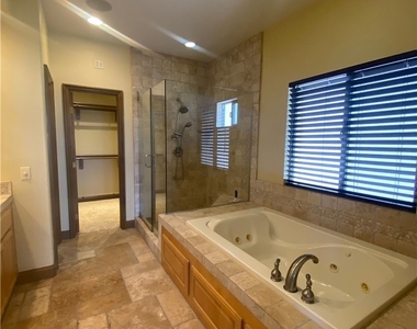 318 9th Street - Photo Thumbnail 40