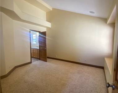 318 9th Street - Photo Thumbnail 27