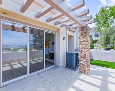 47 La Mirage Circle - Photo Thumbnail 8