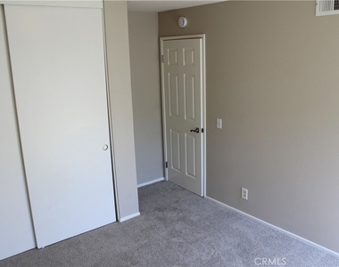 45 Briarwood - Photo Thumbnail 12