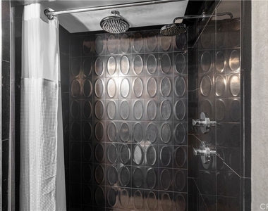 10336 Wilshire - Photo Thumbnail 14