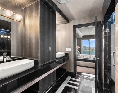 10336 Wilshire - Photo Thumbnail 26