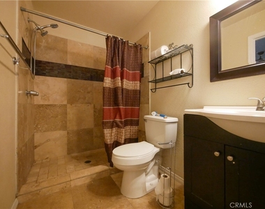 3476 Hawthorne - Photo Thumbnail 17