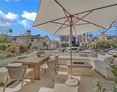 412 Acacia Avenue - Photo Thumbnail 30