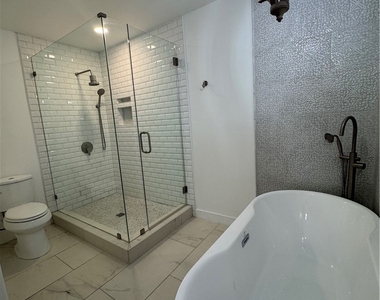 380 Mira Loma Pl - Photo Thumbnail 10
