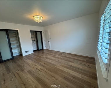 380 Mira Loma Pl - Photo Thumbnail 15
