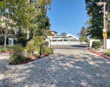 151 Bronze Way - Photo Thumbnail 30