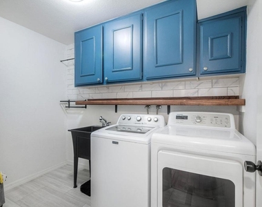 151 Bronze Way - Photo Thumbnail 23