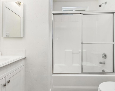 835 Barsby St - Photo Thumbnail 17