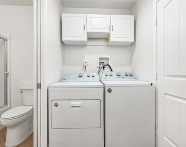 835 Barsby St - Photo Thumbnail 20
