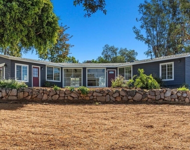 835 Barsby St - Photo Thumbnail 25