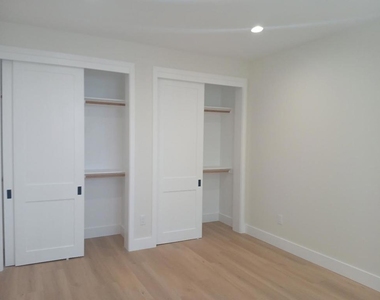 523 Lancaster Way - Photo Thumbnail 32