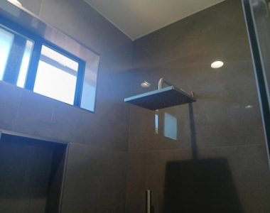 523 Lancaster Way - Photo Thumbnail 25