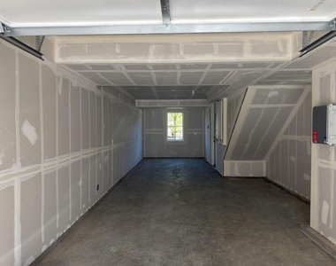 543 Shockley Alley - Photo Thumbnail 4