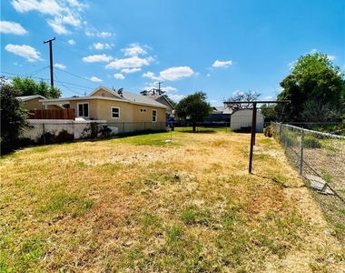 425 Grand Ave - Photo Thumbnail 27
