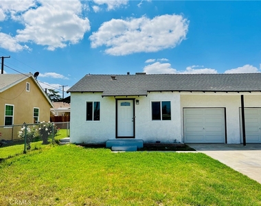 425 Grand Ave - Photo Thumbnail 1