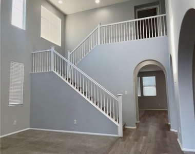 27903 Crescent Court - Photo Thumbnail 1