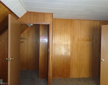 1021 Coulter Pine - Photo Thumbnail 20
