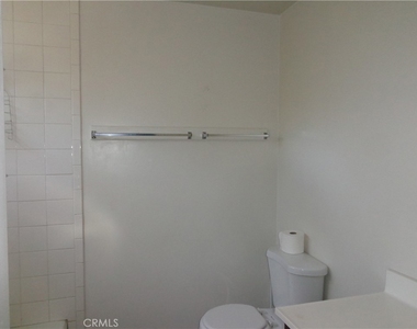 1021 Coulter Pine - Photo Thumbnail 15