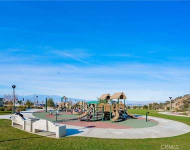 3061 Diamond View - Photo Thumbnail 59