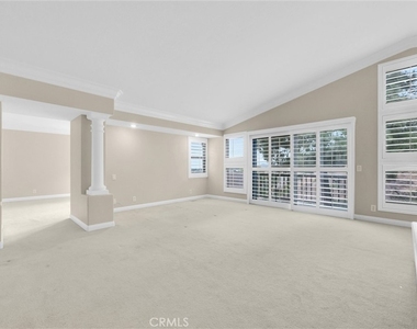 3061 Diamond View - Photo Thumbnail 32