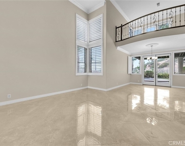 3061 Diamond View - Photo Thumbnail 12