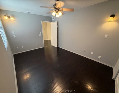 835 Pepper Way - Photo Thumbnail 7