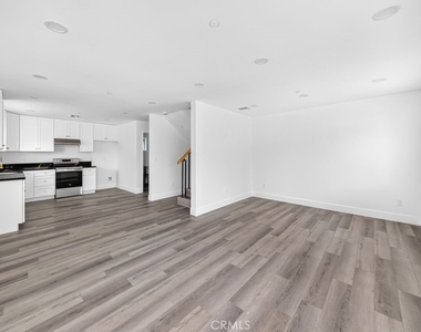 13424 Kamloops Street - Photo Thumbnail 45