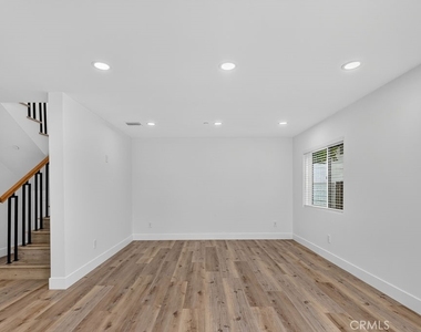 13424 Kamloops Street - Photo Thumbnail 16