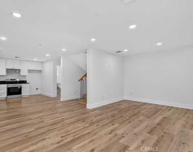 13424 Kamloops Street - Photo Thumbnail 15