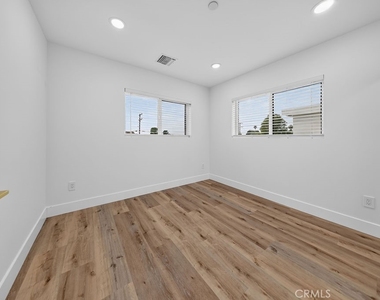 13424 Kamloops Street - Photo Thumbnail 35