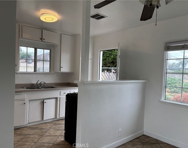 7224 1/4 Florence Avenue - Photo Thumbnail 5