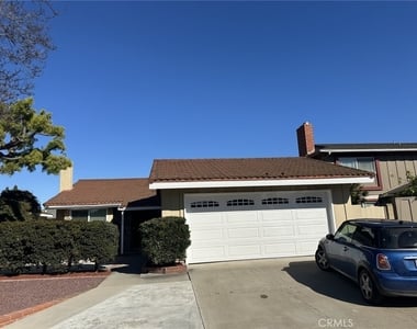 9792 Spruce Court - Photo Thumbnail 12