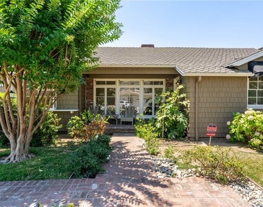 152 W Pamela Road - Photo Thumbnail 6