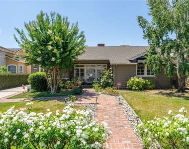 152 W Pamela Road - Photo Thumbnail 2