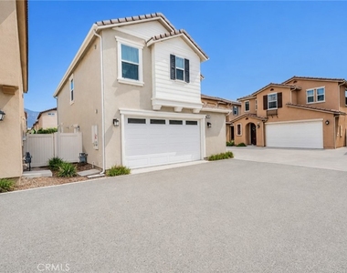 1617 Honeysuckle Place - Photo Thumbnail 26