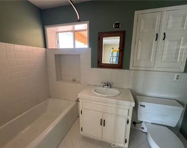21015 Cantel - Photo Thumbnail 27