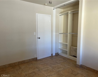 12752 Lemay - Photo Thumbnail 5