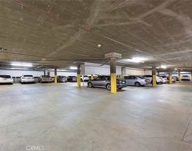 208 N Lincoln Avenue - Photo Thumbnail 19